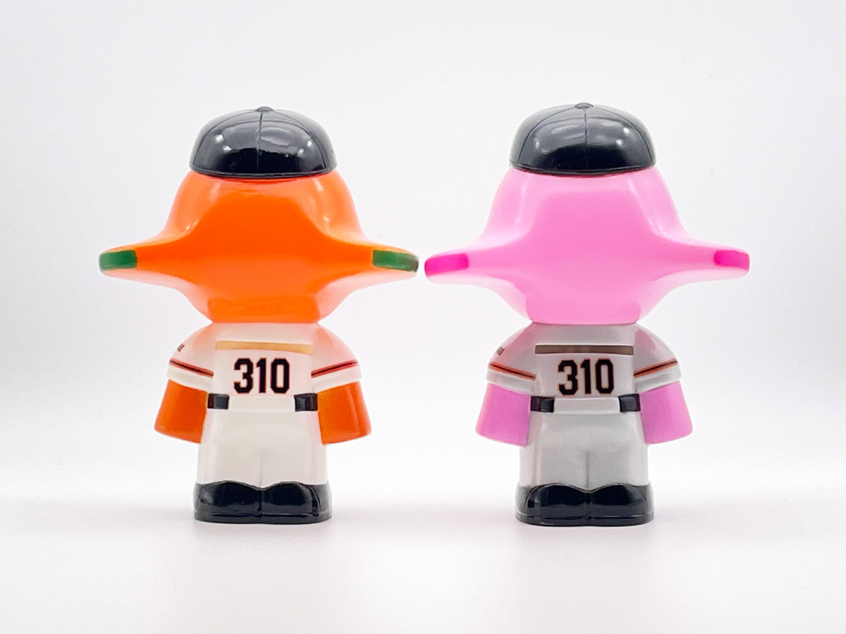 読売ジャイアンツ（2021-2022）プロ野球サトちゃんフィギュア貯金箱（11cm）