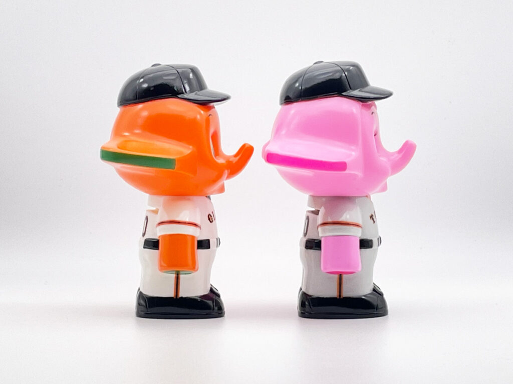 読売ジャイアンツ（2021-2022）プロ野球サトちゃんフィギュア貯金箱（11cm）