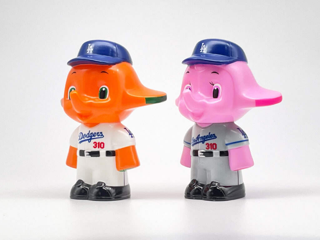 ロサンゼルス・ドジャース(1958-)【ver.2025】プロ野球サトちゃんフィギュア貯金箱(11cm)